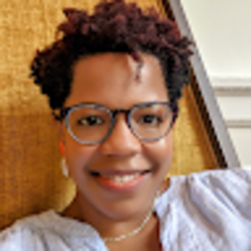 Meet your Posher, Natalie